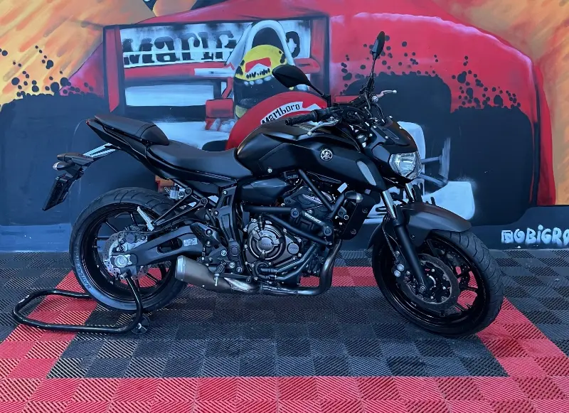 Yamaha MT-07 ABS