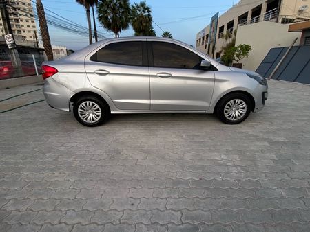 Ka Sedan SE Plus 1.5 12v (Flex)