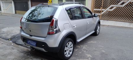 Sandero Stepway 1.6 8V (flex)