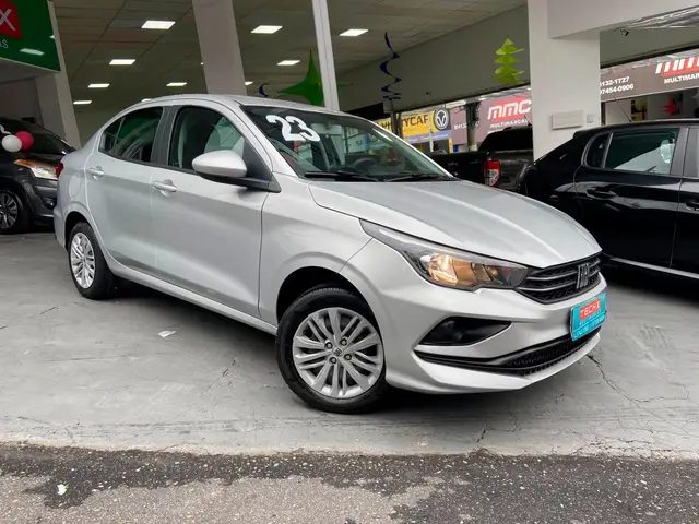 Carro Fiat Cronos 2023 Drive 1.0 (Flex) MT