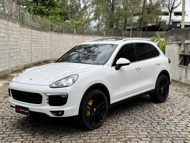 Carro Porsche Cayenne 2016 3.6 V6 4WD