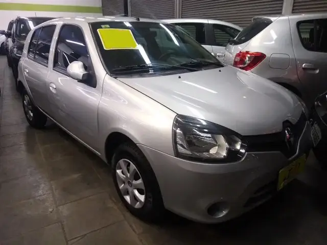 Carro Renault Clio 2015 Expression 1.0 16V (Flex)