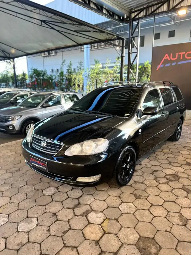 Carro Toyota Corolla Fielder 2005 1.8 16V (aut)