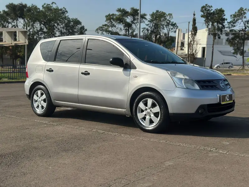Nissan Livina S 1.6 16V (flex)