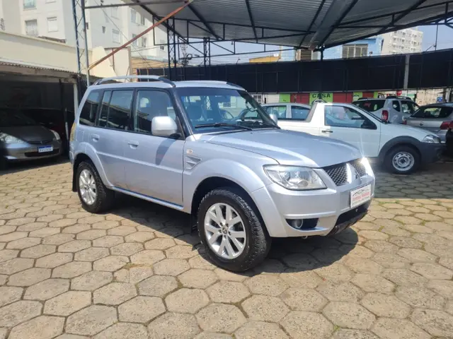 Carro Mitsubishi Pajero TR4 2010 2.0 16V 4x4 (flex) (aut)