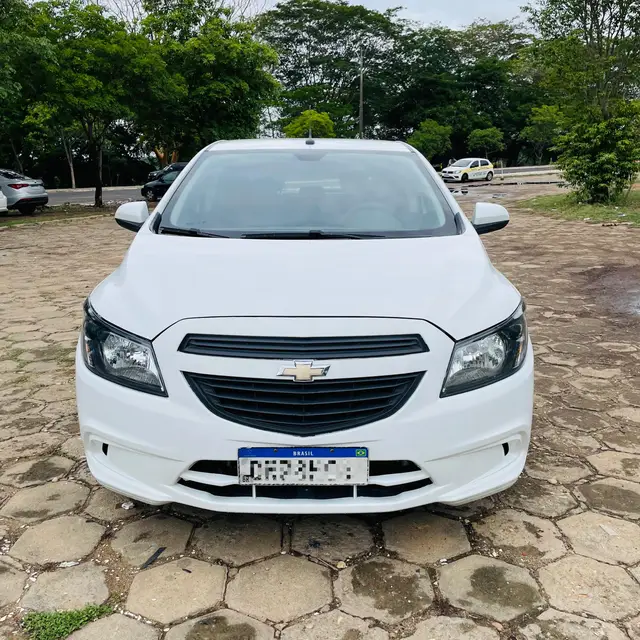 Carro Chevrolet Onix 2019 1.0 Joy SPE/4