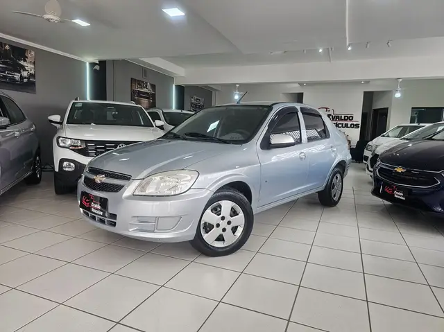 Carro Chevrolet Prisma 2012 1.4 LT SPE/4