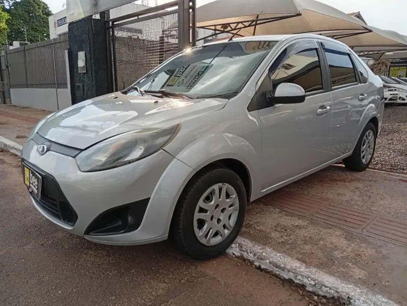 Ford Fiesta Sedan 1.6 (Flex)