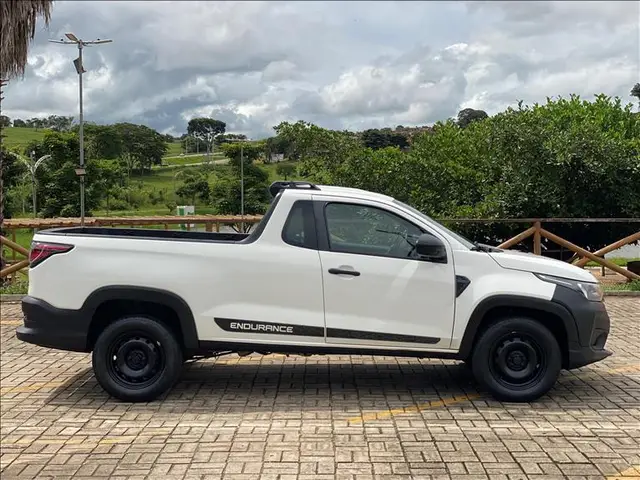 Carro Fiat Strada 2022 Endurance 1.4 CS