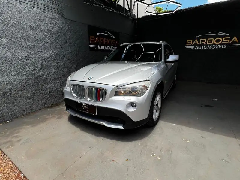BMW 2.0 16V sDrive18i