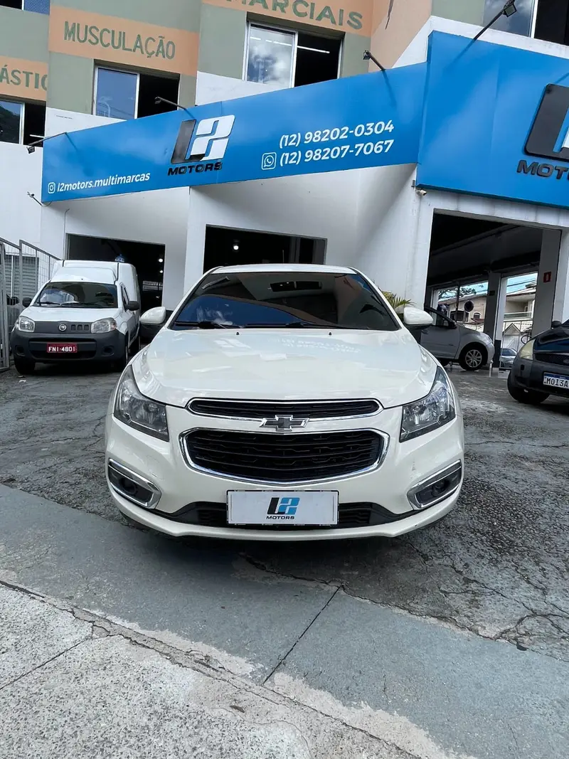 Chevrolet Cruze Sport6 LT 1.8 16V Ecotec (Flex)