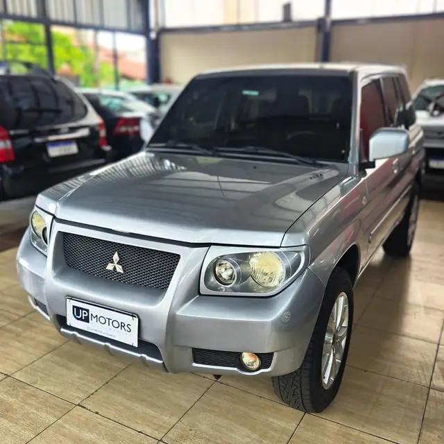 Carro Mitsubishi Pajero TR4 2009 2.0 16V 4x4 (Flex) (Aut)