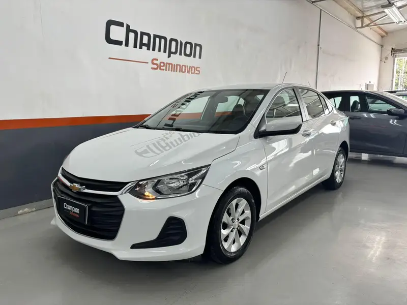 Chevrolet Onix Plus LT 1.0