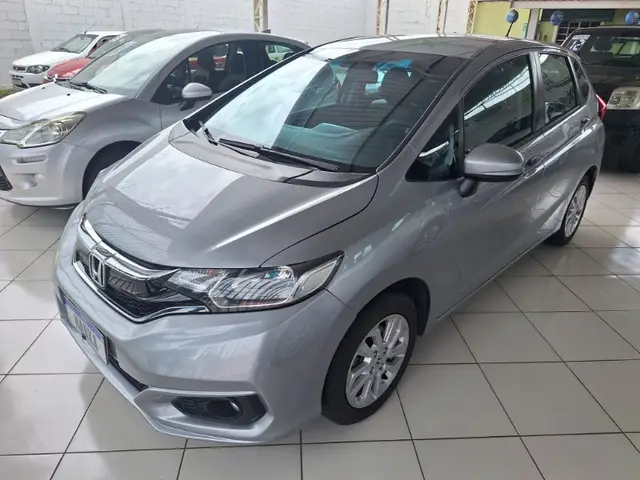 Carro Honda Fit 2018 1.5 16v LX CVT (Flex)