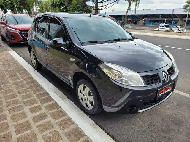 Carro Renault Sandero 2011 Expression 1.0 16V (flex)