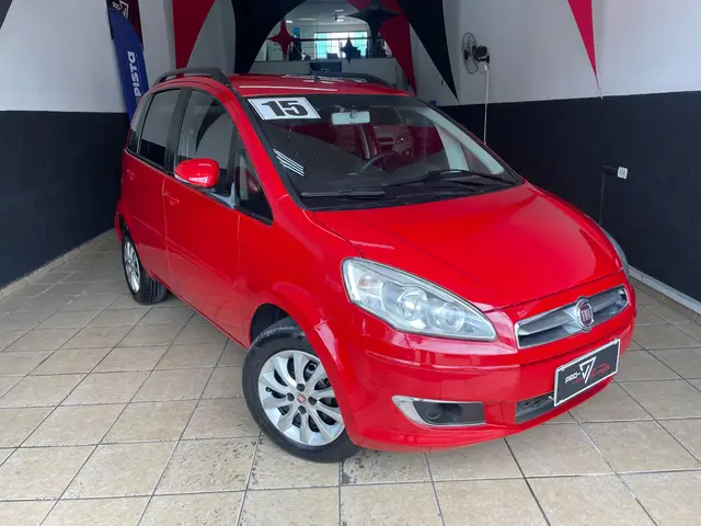 Carro Fiat Idea 2015 Attractive 1.4 8V (Flex)