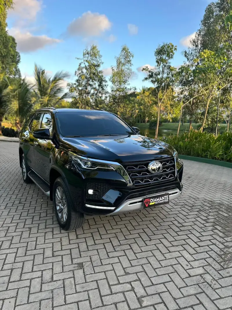 Toyota SW4 SRX 2.8 turbodiesel 5L 4x4 (Aut)