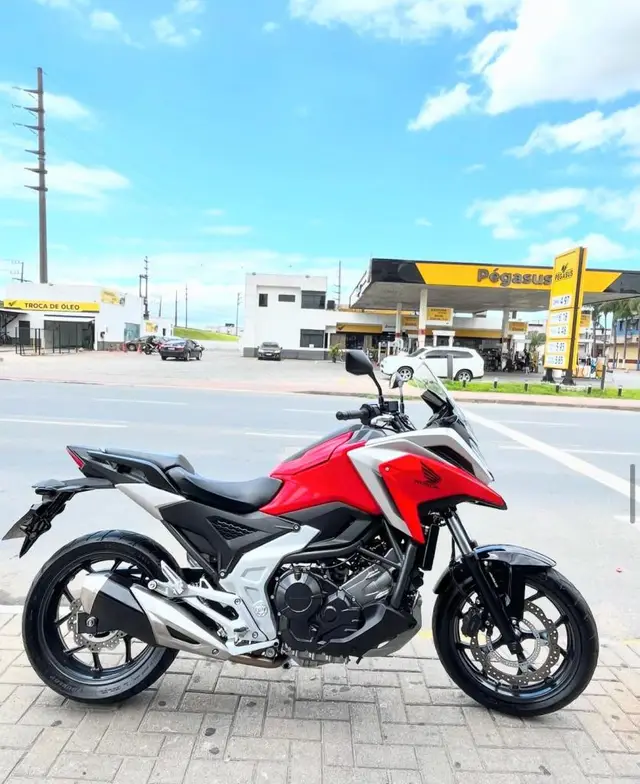 Carro Honda NC 750X 2023 DCT