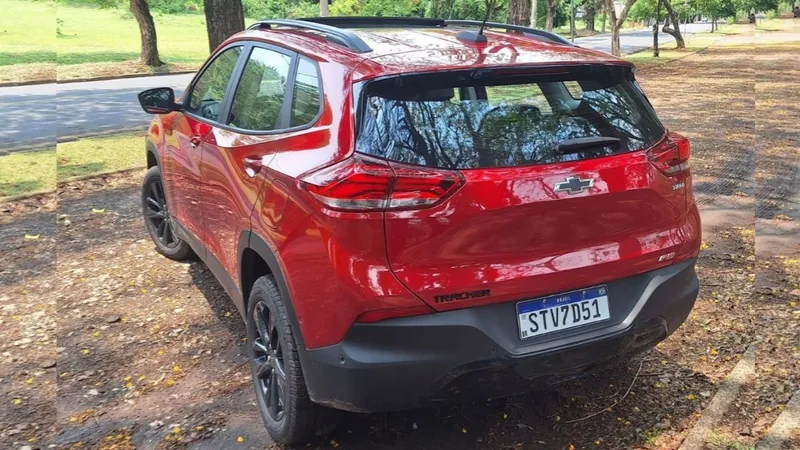 Chevrolet Tracker 2025 começa o ano ficando mais caro; veja preços e versões