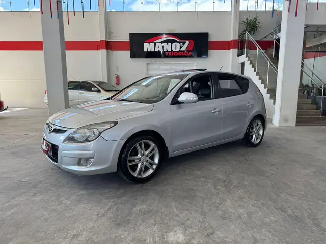 Carro Hyundai i30 CW 2011 2.0i GLS (Aut)