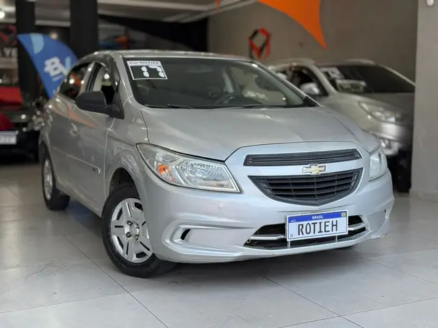 Carro Chevrolet Onix 2017 1.0 Joy SPE/4