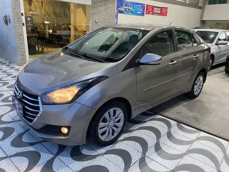 Hyundai HB20S 1.6 Comfort Plus (Flex)