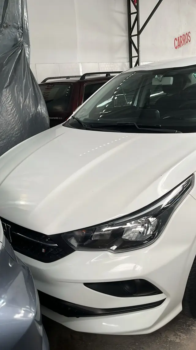 Carro Fiat Cronos 2021 Drive 1.3 (Flex)