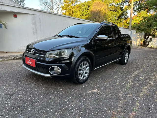 Carro Volkswagen Saveiro 2015 Cross 1.6 16v MSI CE (Flex)