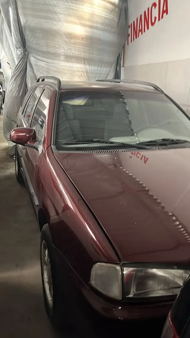 Carro Volkswagen Parati 1999 CL 1.6 MI