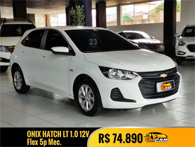 Carro Chevrolet Onix 2023 LT 1.0