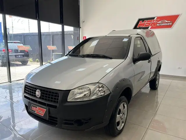 Carro Fiat Strada 2013 Working 1.4 (Flex)