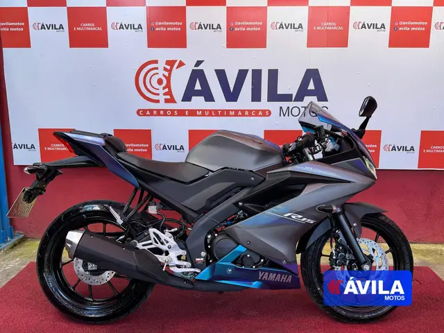 Moto Yamaha YZF R15 2025 ABS