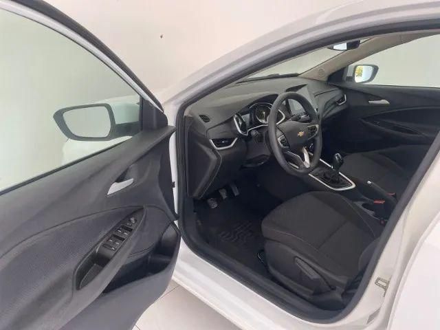 Chevrolet Onix Plus