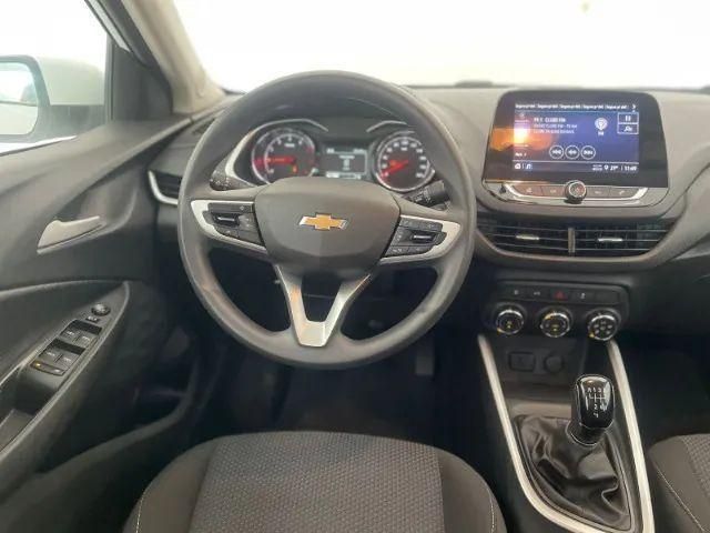 Chevrolet Onix Plus