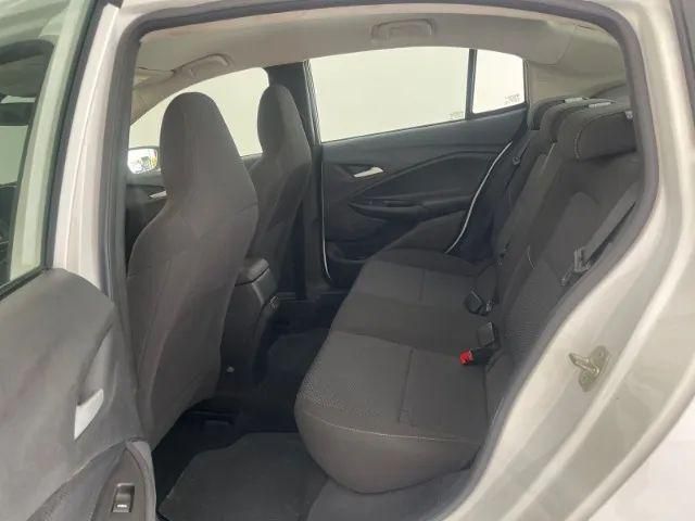 Chevrolet Onix Plus