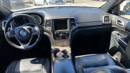 Grand Cherokee 3.6 V6 Laredo 4WD
