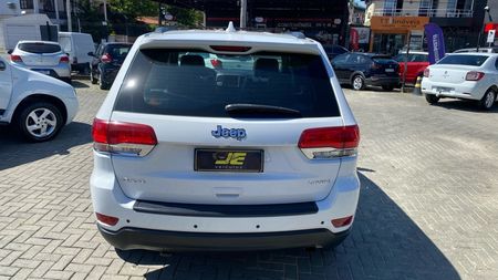 Grand Cherokee 3.6 V6 Laredo 4WD