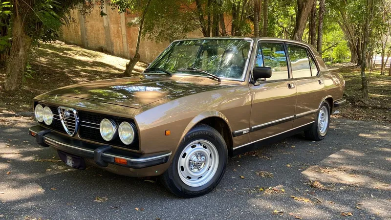 Alfa Romeo 2300: por que era chamado de "o nacional importado"
