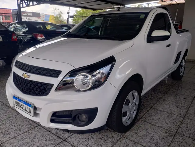 Carro Chevrolet Montana 2017 LS 1.4 (Flex)