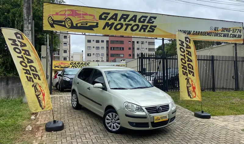 Volkswagen Polo Hatch. Sportline 1.6 8V (Flex)