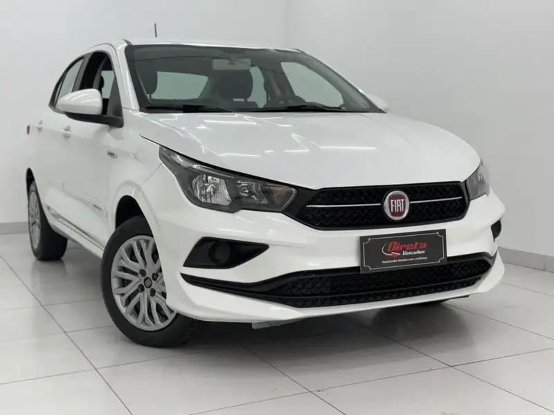 Fiat Cronos 1.3 Drive Firefly (Flex)
