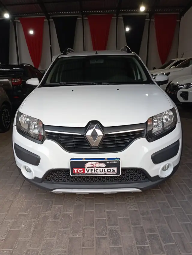 Carro Renault Sandero Stepway 2016 1.6 8V (Flex)