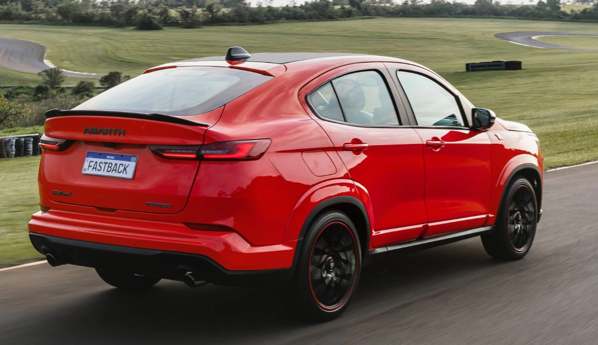 Montadora italiana pretende inserir item de luxo no seu SUV esportivo