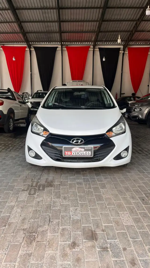 Carro Hyundai HB20S 2015 1.6 Comfort Plus (Aut) (Flex)