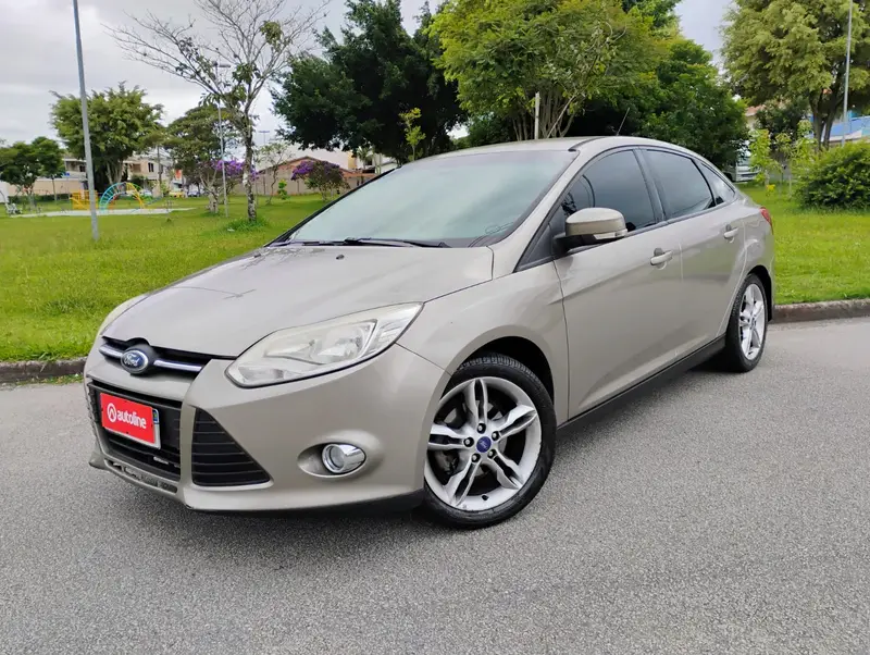 Ford Focus Sedan Titanium Plus 2.0 16V PowerShift (Aut)