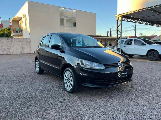 Carro Volkswagen Fox 2015 Comfortline 1.6 MSI (Flex)