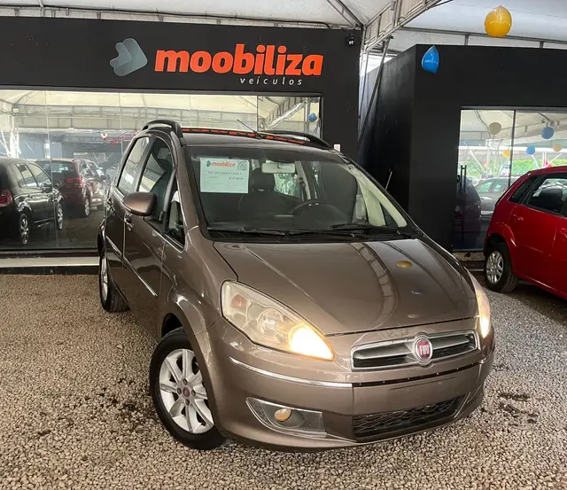 Carro Fiat Idea 2015 Essence 1.6 16V E.TorQ (Flex)