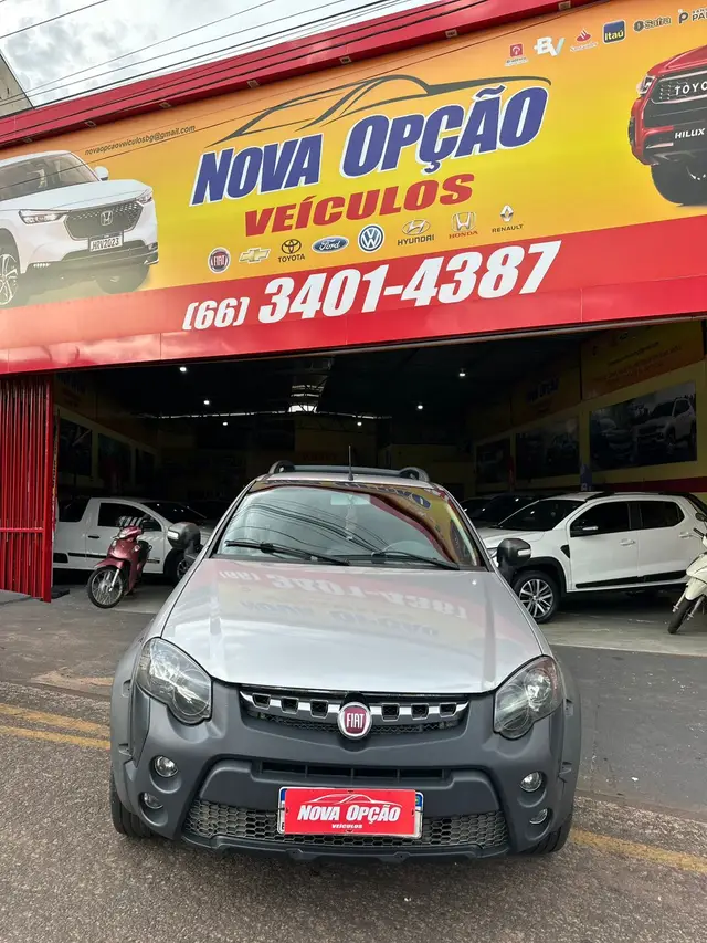 Carro Fiat Strada 2017 Adventure 1.8 16V (Flex) (Cabine Dupla)