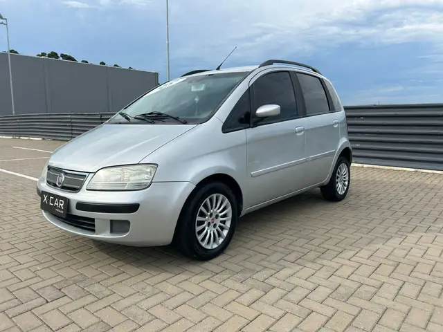 Carro Fiat Idea 2010 ELX 1.4 (Flex)