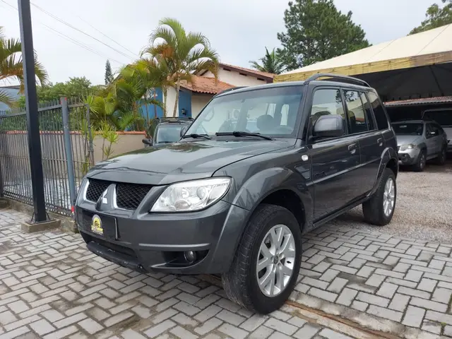 Carro Mitsubishi Pajero TR4 2013 2.0 16V 4X4 (Flex) (Aut)